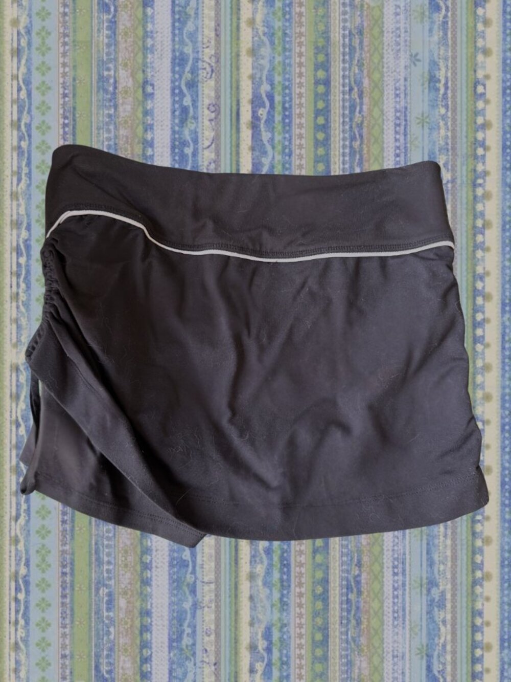 Black Athletic Skort Tennis Skirt Built-In Shorts Y2K Activewear - Picture 2 of 3